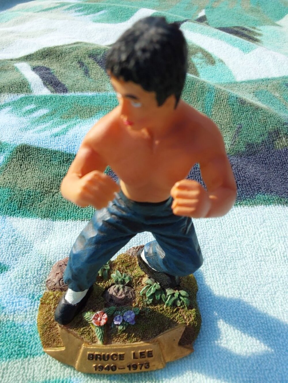 VINTAGE BRUCE LEE THE LEGEND RARE & FLAWLESS - Picture 4 of 16